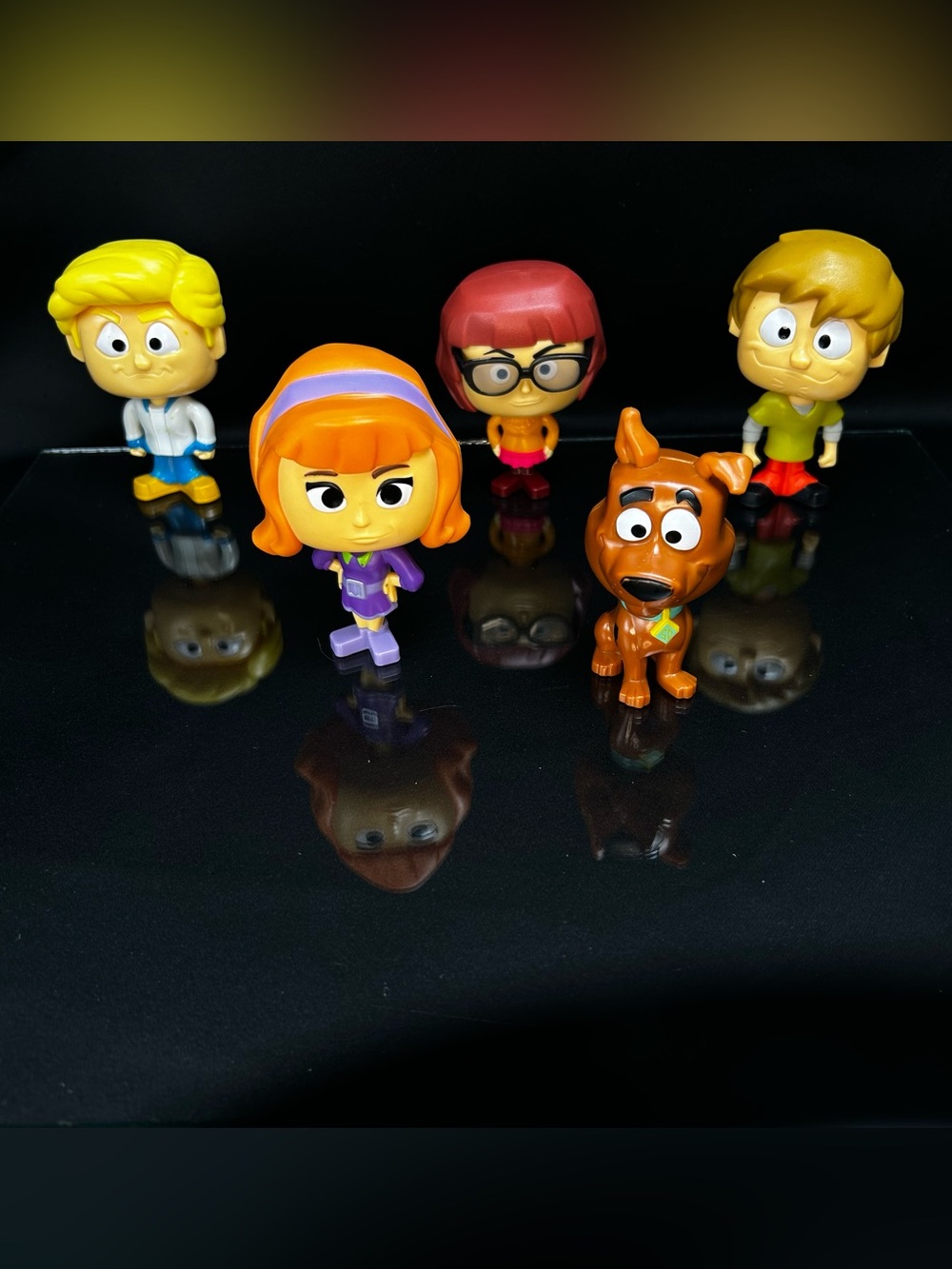 McDonald's Scooby-Doo Bobble Head Figures Daphne, Scooby & Colorful Crew